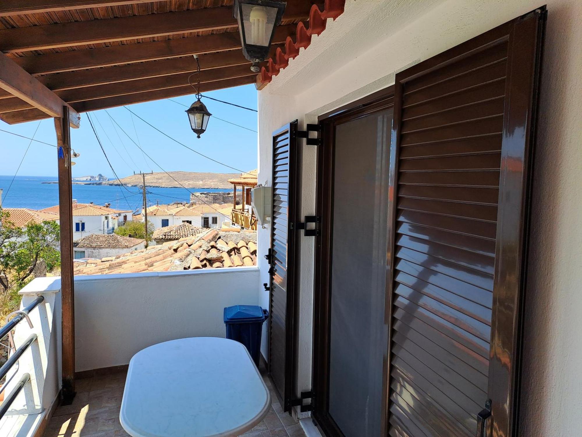 Sigri'S Beauty Apartment Sígrion Екстериор снимка